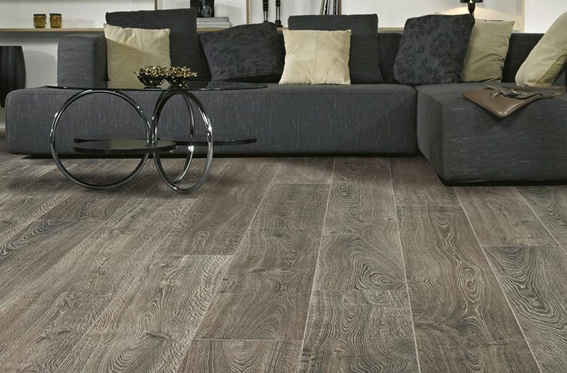 Komiža - grad-komiza.info - Tvrtke - Laminati i parketi za svaki dom